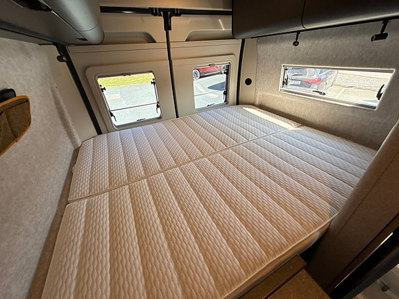 Hymer Redwood 600 Explorer 5 of 10