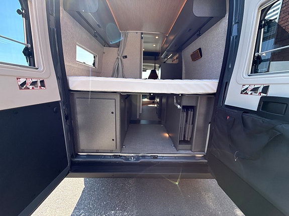 Hymer Redwood 600 Explorer 10 of 10