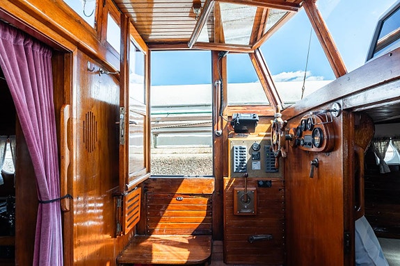 Gentleman's cruiser 11 of 12