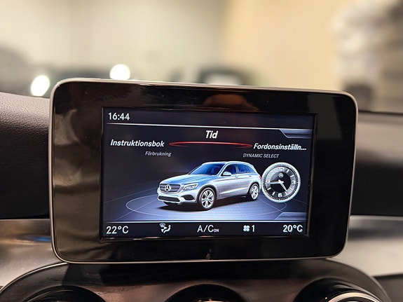 Mercedes-Benz GLC250 d 23 of 30
