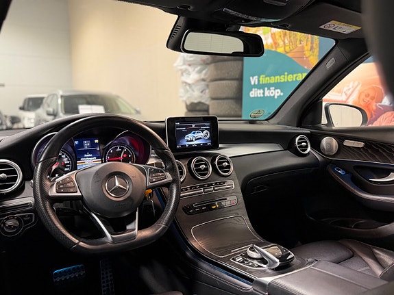 Mercedes-Benz GLC250 d 24 of 30