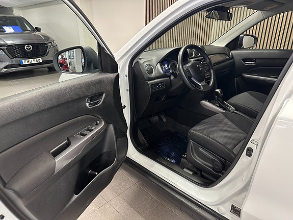 Suzuki Vitara 4 of 10