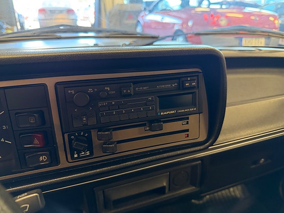 Volkswagen Jetta 24 of 30