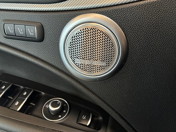 Alfa Romeo Stelvio 20 of 27