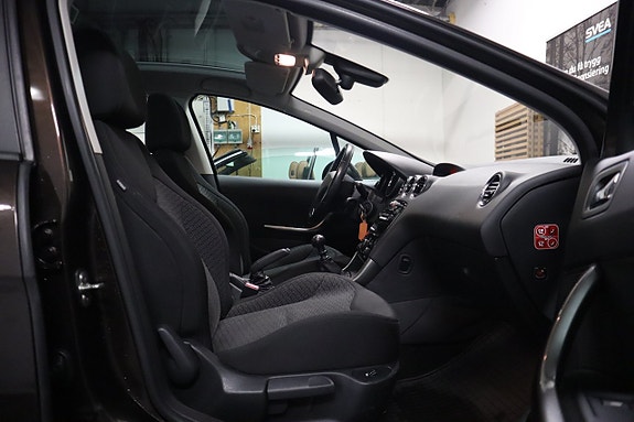 Peugeot 308 14 of 19