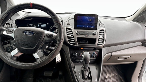 Ford Transit Connect 4 of 5