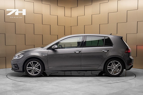 Volkswagen Golf I 2 of 5