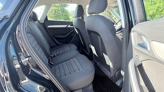 Audi Q3 9 of 14