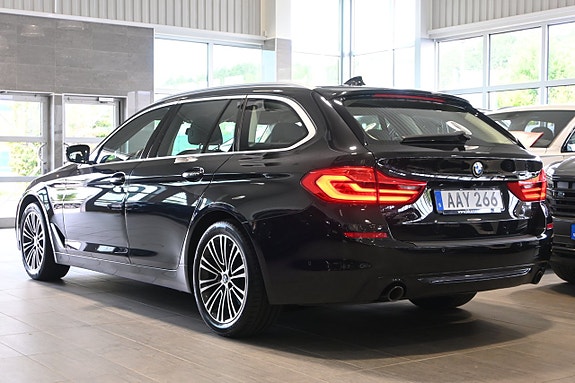 BMW 520d 3 of 24