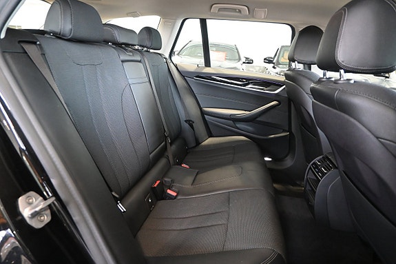 BMW 520d 13 of 24