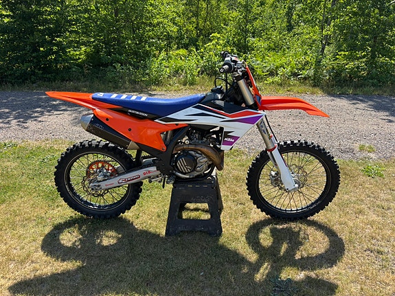 KTM 450 sx-f 2 of 5