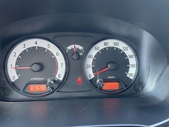Kia Picanto 12 of 18
