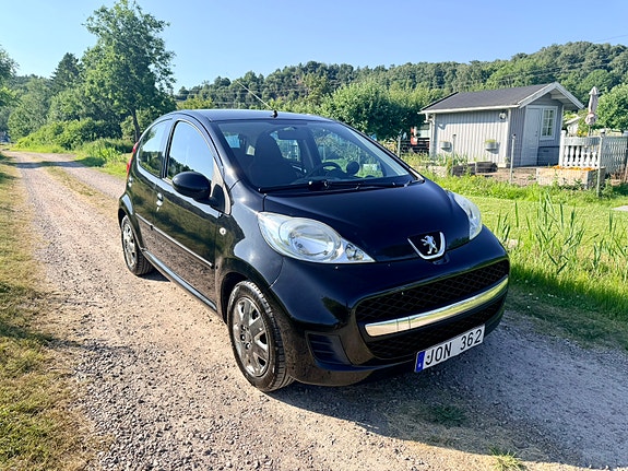 Peugeot 107 3 of 5