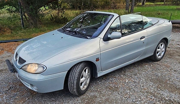 Renault Megane I 2 of 7