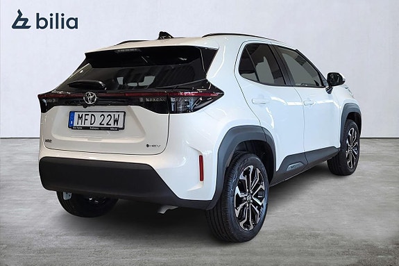 Toyota Yaris Cross 8 of 23