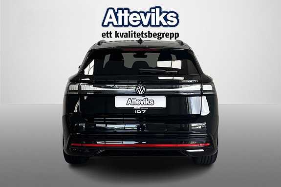 Volkswagen ID.7 16 of 21
