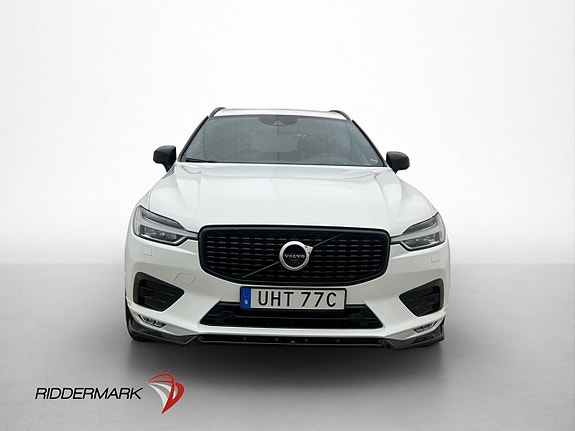 Volvo XC60 2 of 5