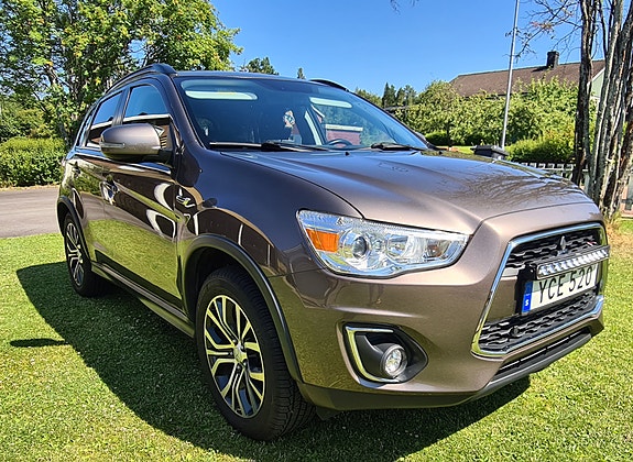 Mitsubishi ASX 2 of 5