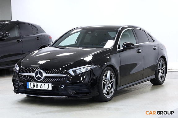 Mercedes-Benz A180 2 of 19
