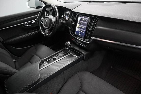 Volvo V90 4 of 5