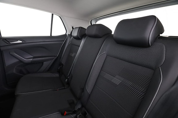 Volkswagen T-Cross 15 of 30