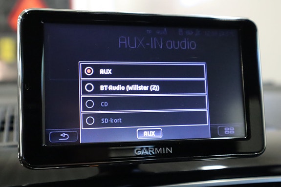 Volkswagen UP! 12 of 24