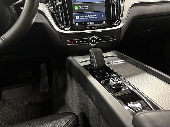 Volvo V60 Cross Country 16 of 17