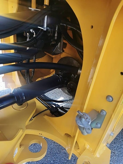 Volvo L 70 H2 14 of 21