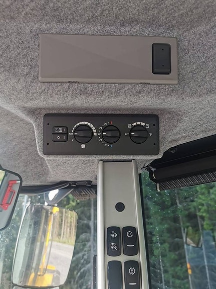 Volvo L 70 H2 7 of 21