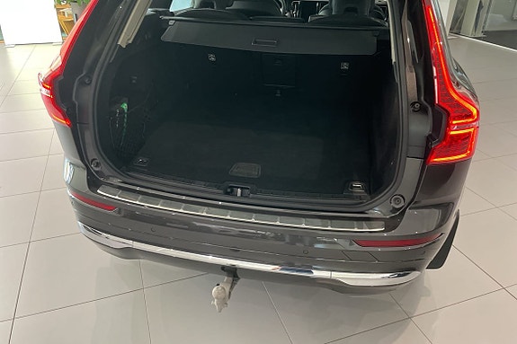 Volvo XC60 12 of 19