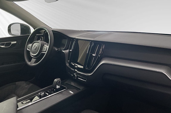 Volvo XC60 10 of 19