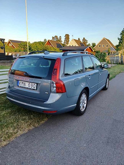 Volvo V50 5 of 5
