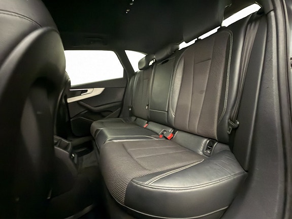 Audi A4 17 of 30