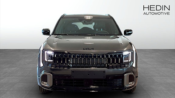 Kia Seltos 8 of 15