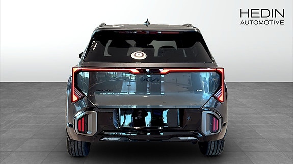 Kia Seltos 7 of 15