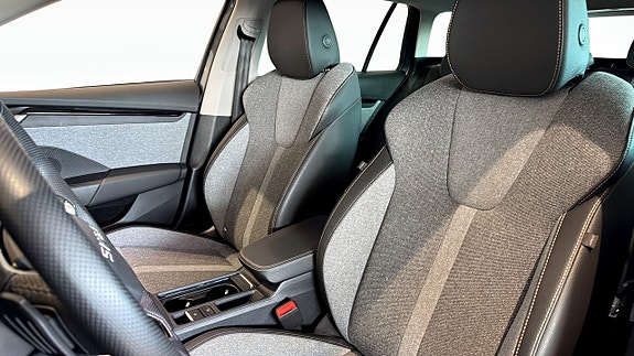 Skoda Octavia 8 of 14
