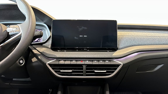 Skoda Octavia 9 of 14