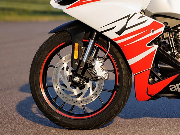 Aprilia RS 125 Beställningsvara 4 of 5