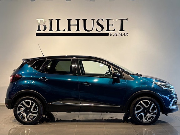 Renault Captur 2 of 5