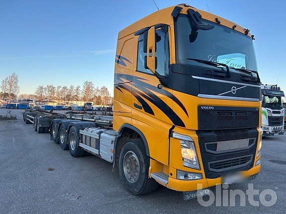 Lastväxlare med släp VOLVO FH 8*4 Lastväxlare Tridem 3 of 5