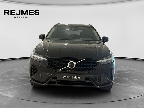 Volvo XC60 9 of 16