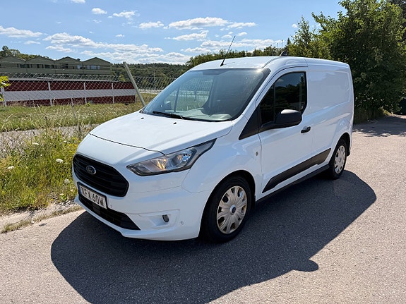 Ford Transit Connect 2 of 11