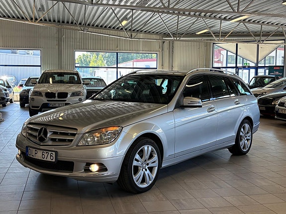 Mercedes-Benz C220