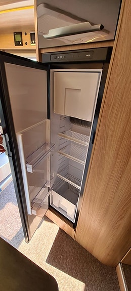 Knaus 700 Meg Sky Ti "automat, långbädd, solceller" 12 of 18
