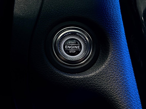 Mercedes-Benz C220 d 30 of 30
