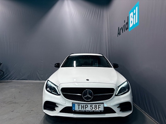 Mercedes-Benz C220 d 2 of 30