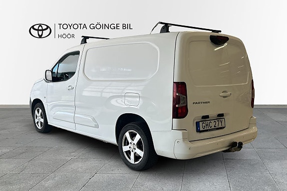 Peugeot Partner 2 of 5