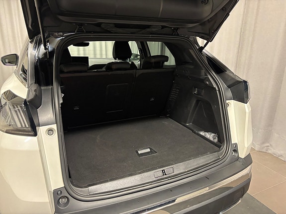 Peugeot 3008 5 of 5
