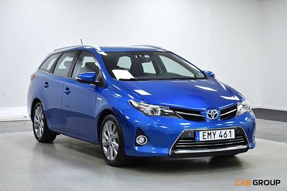 Toyota Auris 3 of 17