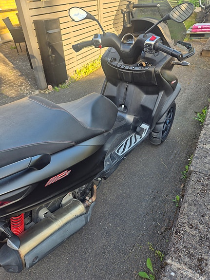 Piaggio Mp3 500 2 of 6